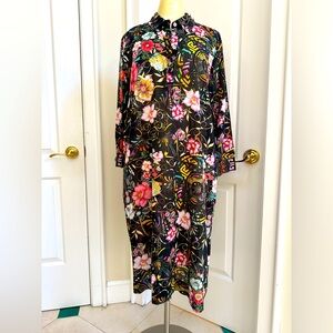 Johnny was dress M Dress